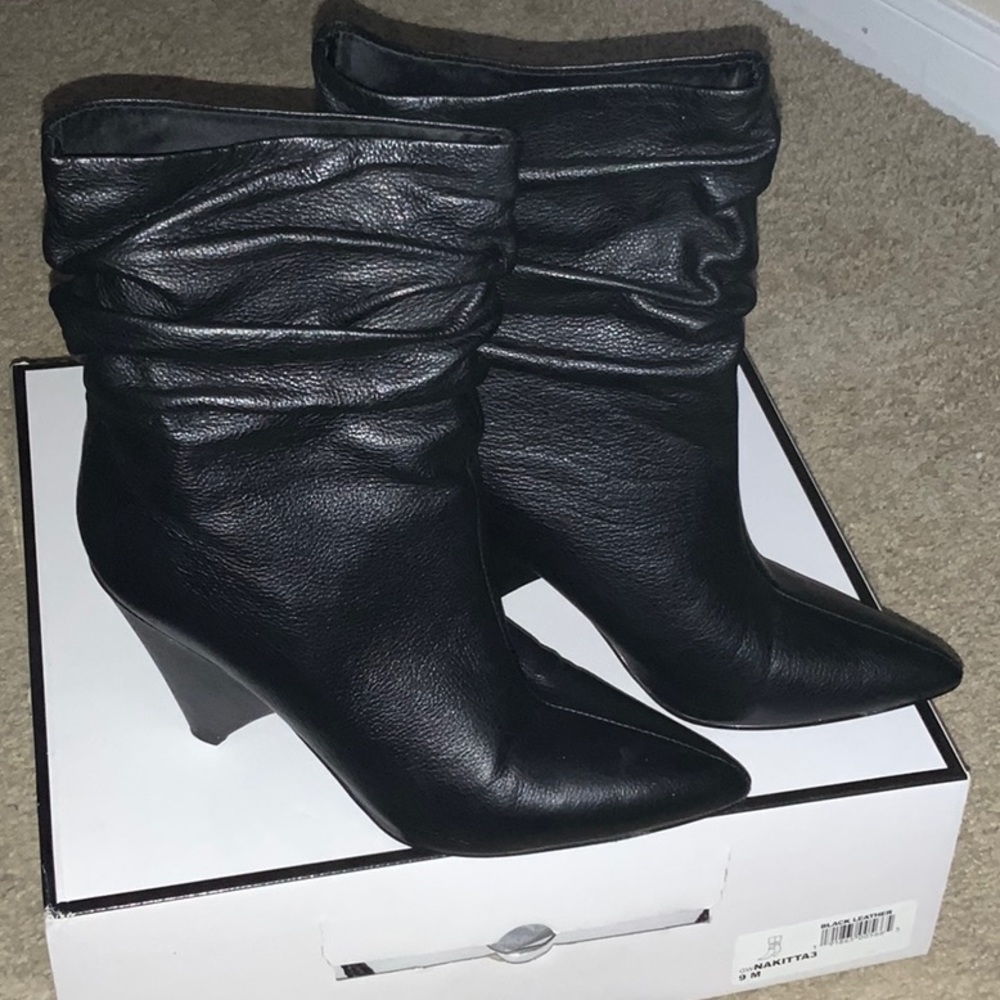 Guess black bootie size 9m